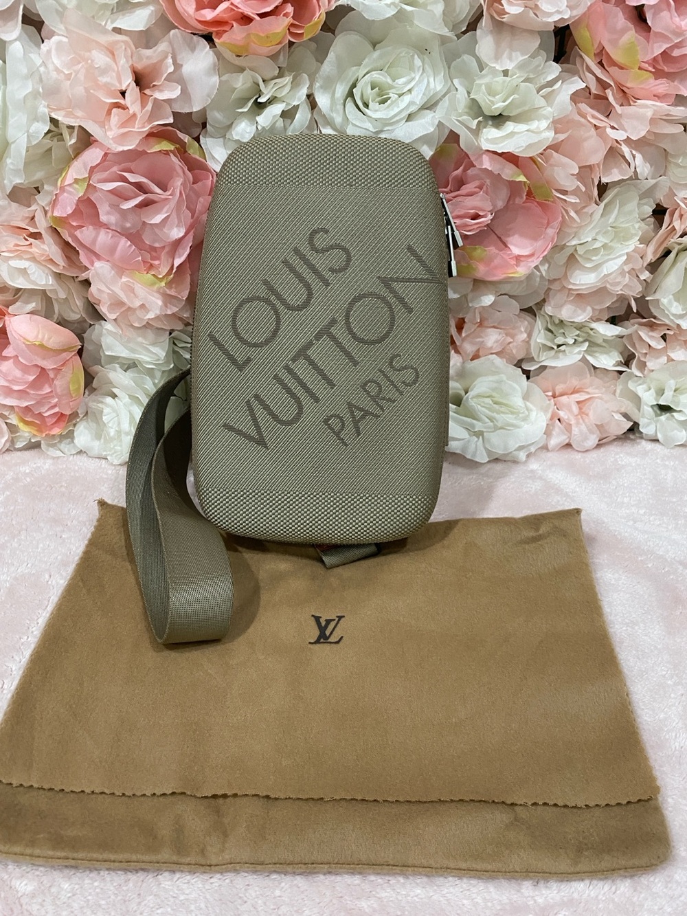 Louis Vuitton Damier Geant Mage Crossbody Bag